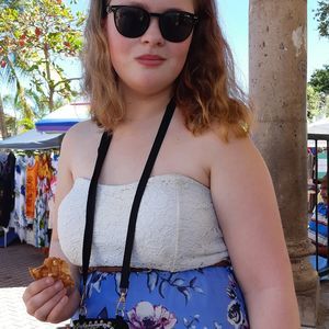 Meet your Posher, Emma